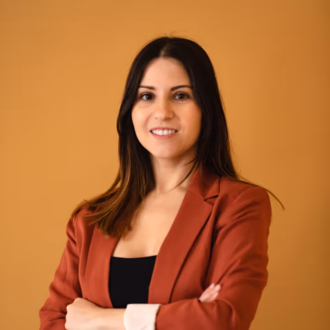 Laura Alos